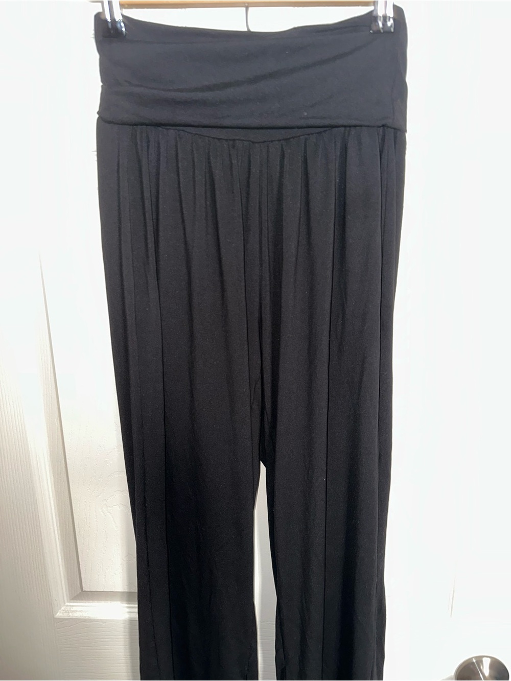 Women's Black Wide-Leg Pull-On Jumpsuit Pants - Picture 2 of 4